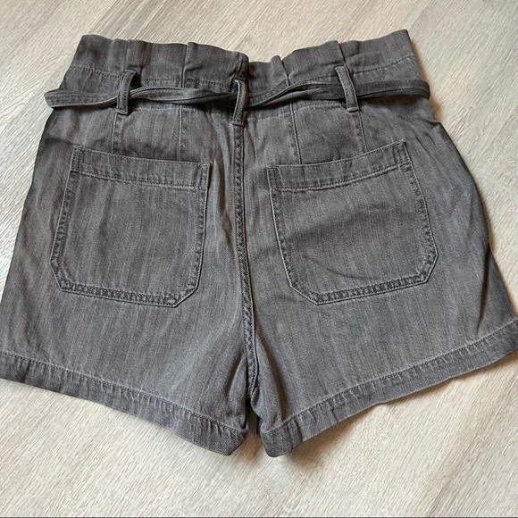Madewell Denim Snap-Belt Paperbag Shorts Pale Grey - Picture 4 of 16